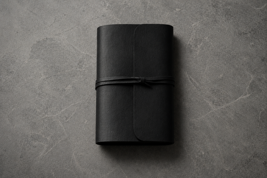 The Bordeaux Pouch